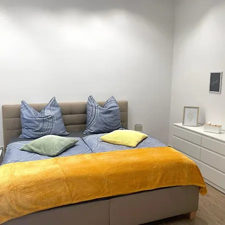 Apartmán Neu- In Naehe Dortmund - 3 Parking! 3 Double-bed! 2 Bedrooms, Wifi, Coffemashine-fully Automatic, Kitchen, Netflix,disney,magenta *