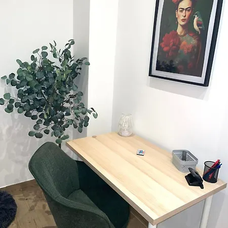 Relax - 3 Parking! 3 Double-bed! 2 Bedrooms, Wifi, Coffemashine-fully Automatic, Kitchen, Netflix,disney,magenta Apartman Hagen