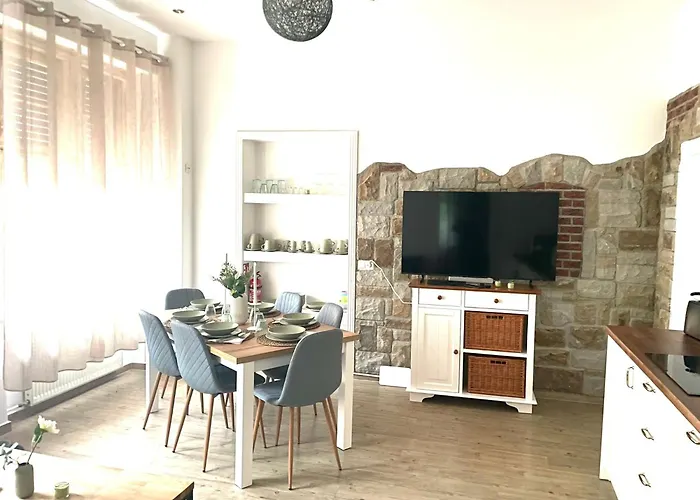 Neu- In Naehe Dortmund - 3 Parking! 3 Double-bed! 2 Bedrooms, Wifi, Coffemashine-fully Automatic, Kitchen, Netflix,disney,magenta